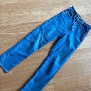 Levi’s Wedgie Slim pant. Size 26. New. Blue Jean